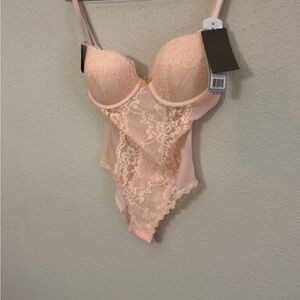 Daisy Fuentes Lace Bodysuit in Soft Pink
